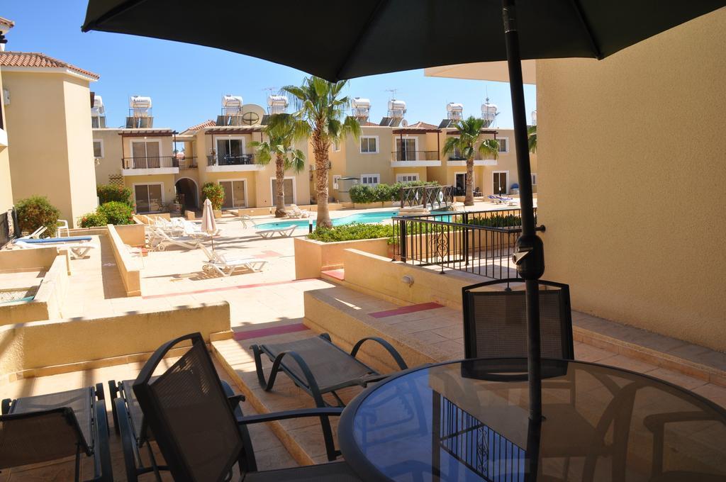Sirena Sunrise, Apartment 4 بافوس الغرفة الصورة