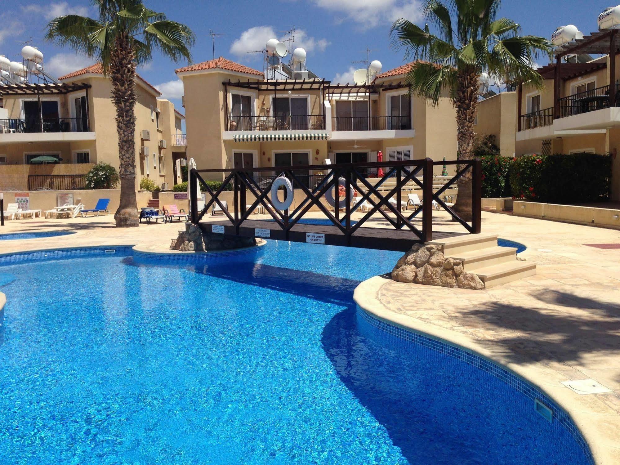 Sirena Sunrise, Apartment 4 بافوس المظهر الخارجي الصورة
